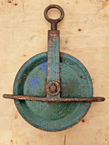 Scaffolding gin wheel pulley - scaffolding,