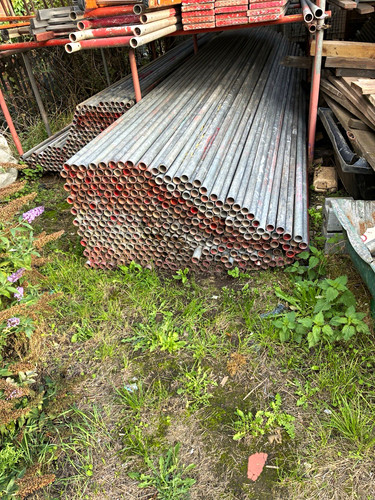 Scaffolding parts job - scaffolding, lot