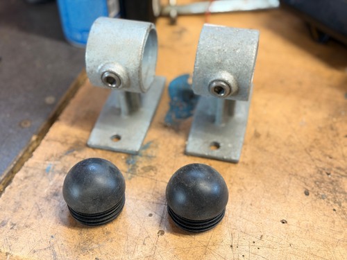 Galvanised handrail brackets - galvanised,