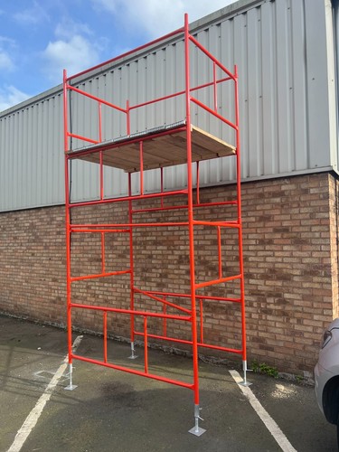 Scaffold towers diy - ,